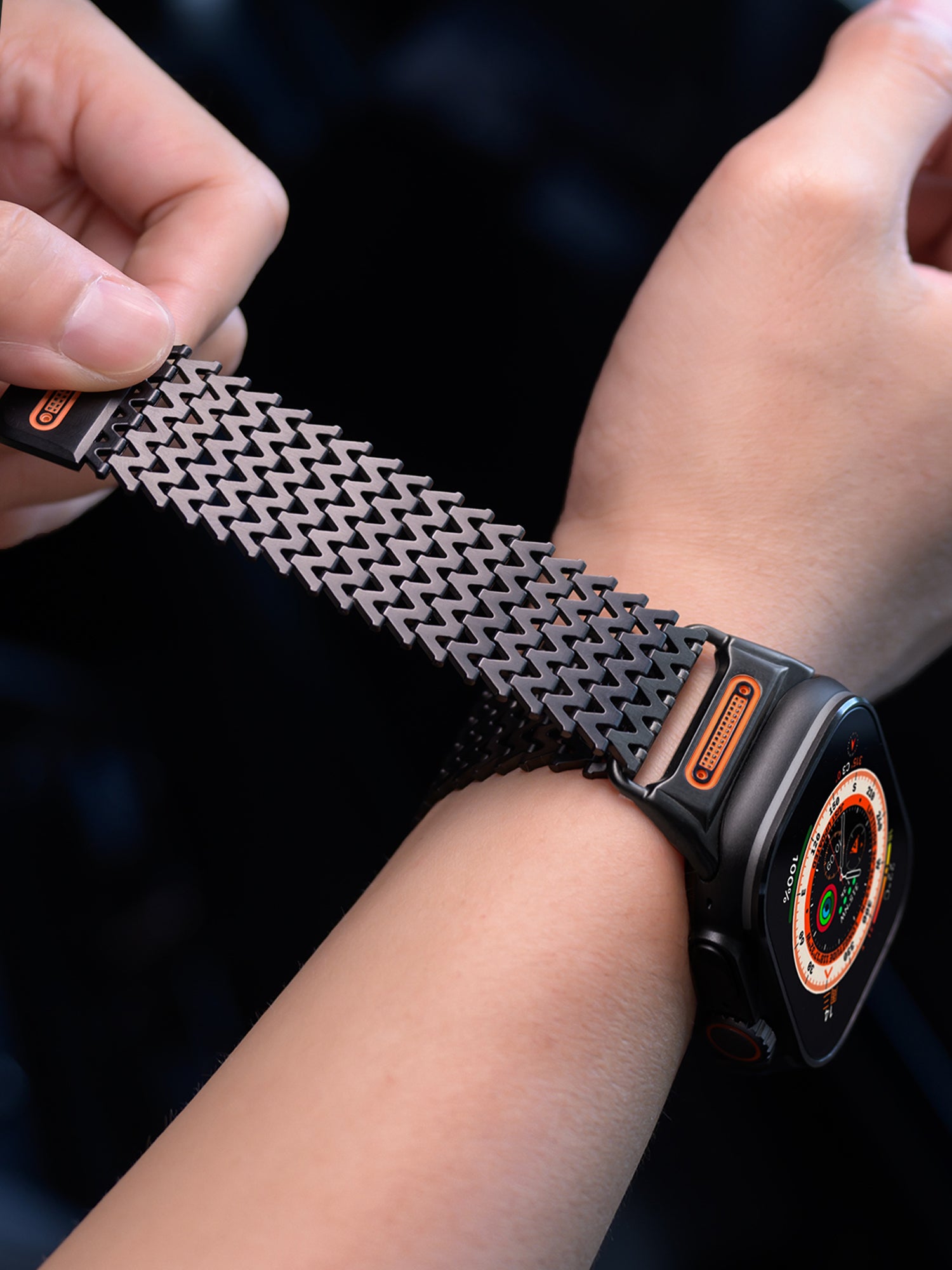 Titanium Steel Zigzag Bracelet for Apple Watch Ultra / Series 9 / 8 / 7