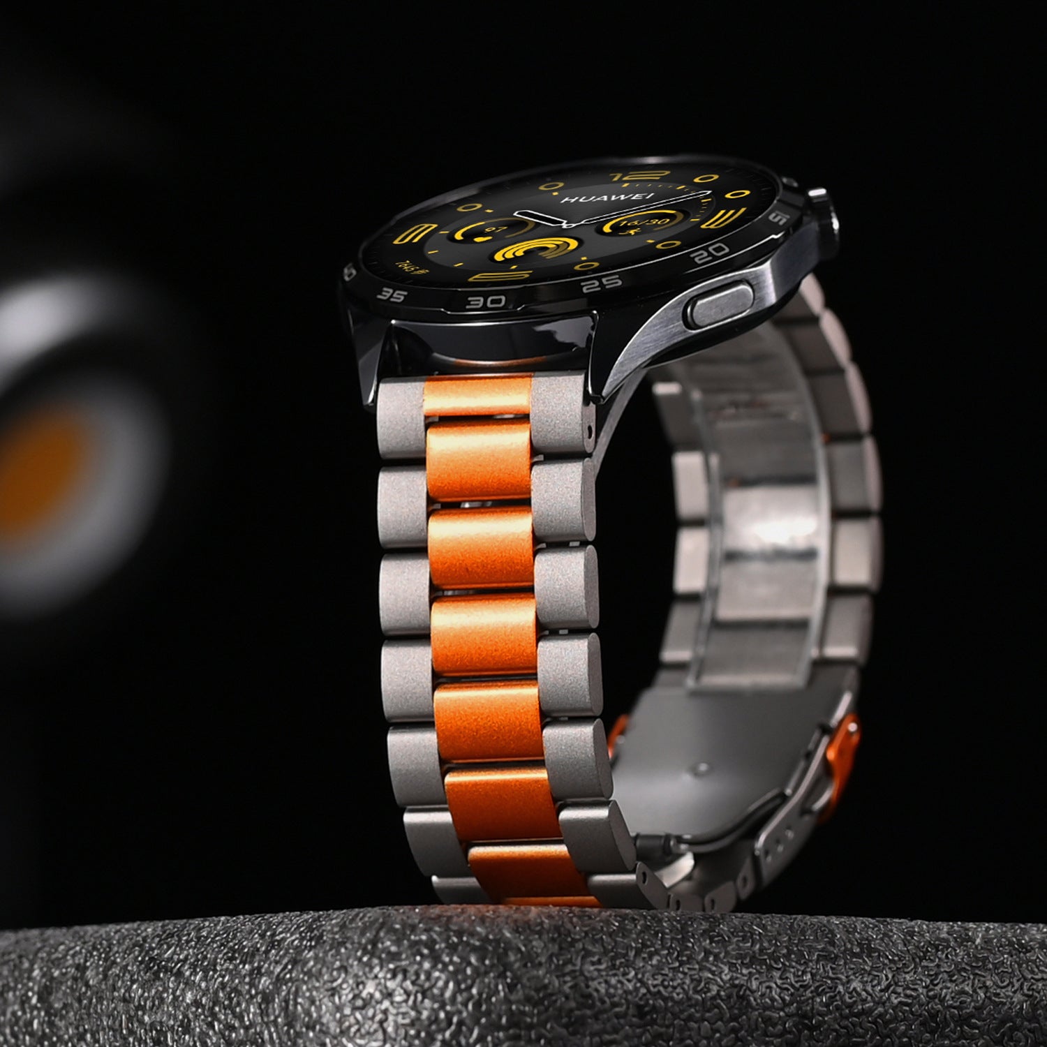 Suitable for Huawei titanium alloy strap 22mm Samsung titanium metal strap insurance buckle pure titanium three beads strap G T4PRO